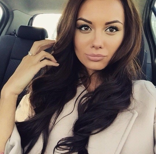 Живу в Москве и предлагаю тебе много приятных ощущений. Позволь мне погрузиться в мир наслаждения и развлечений вместе с тобой. Я мастер в сексе на все лады – от классического до экзотического. Мои услуги - настоящая находка для истинных ценителей качественного интима. У меня есть отличная репутация среди довольных клиентов – они говорят, что я самая лучшая. Доверься мне и я покажу тебе, что такое настоящее удовольствие 😘💋💦. Возможны выезды по Москве и пригородам, а также я могу пригласить тебя в уютную атмосферу у меня в аппартаментах для незабываемого отдыха. Жду тебя, мой котик!💕 Юлия